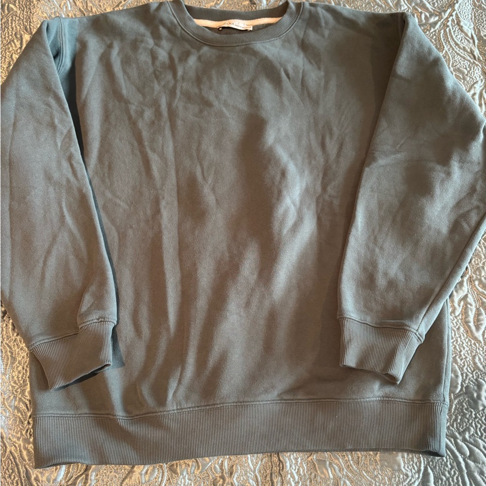 Zenana Outfitters Women’s  Crewneck Sweatshirt